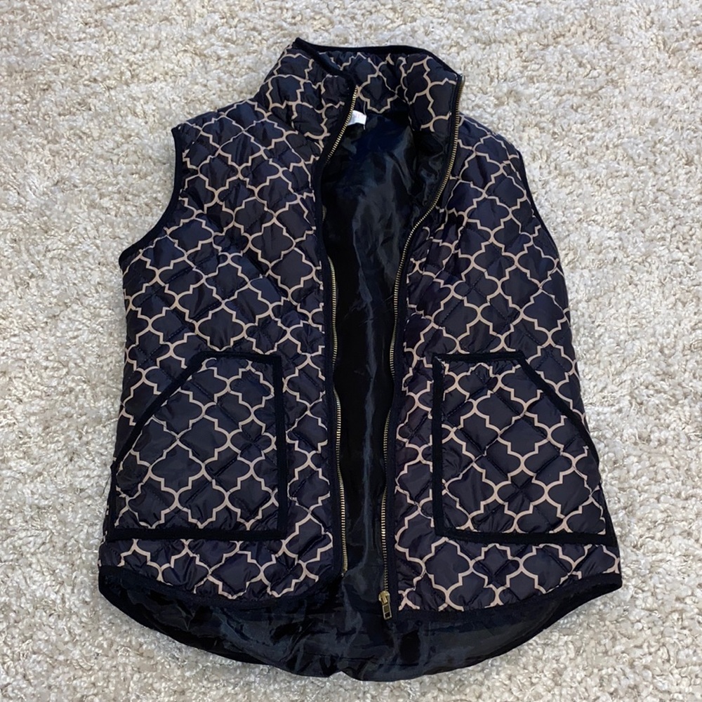 Black and Tan Vest